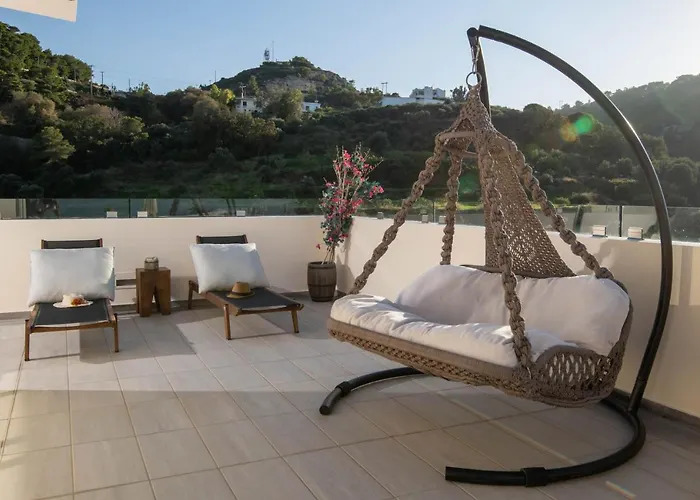 Helen Luxury Holiday House With Sea View