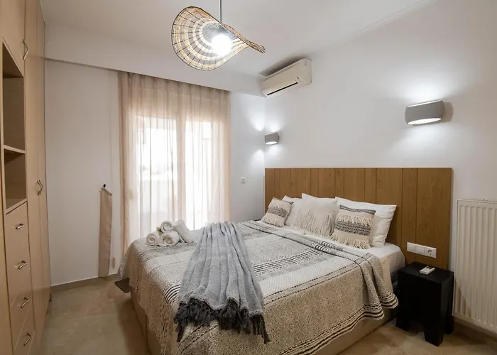 Helen Luxury Holiday House With Sea View
